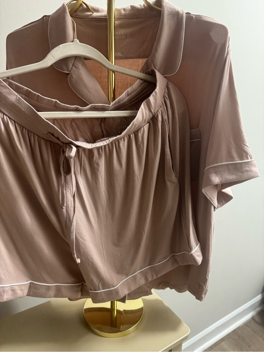 Cozy Earth Bamboo Satin-Trim Short Pajama Set in Blush - Women